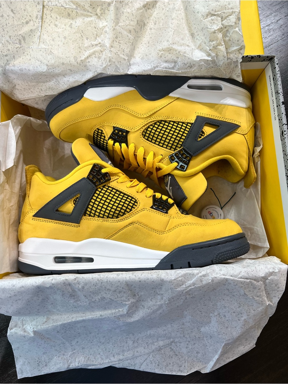 Air Jordan 4 Retro “Lightning” Size 10 Men’s Yellow CT8527-700